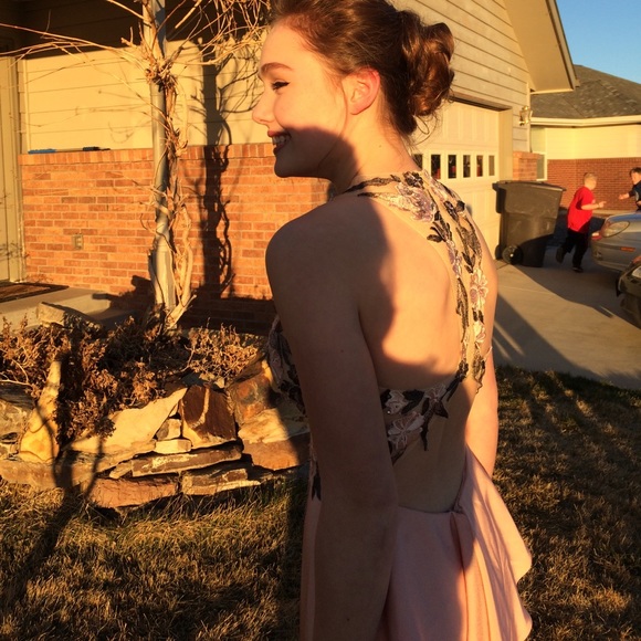 Pink Floral Prom/Ballgown Dress - Picture 3 of 8